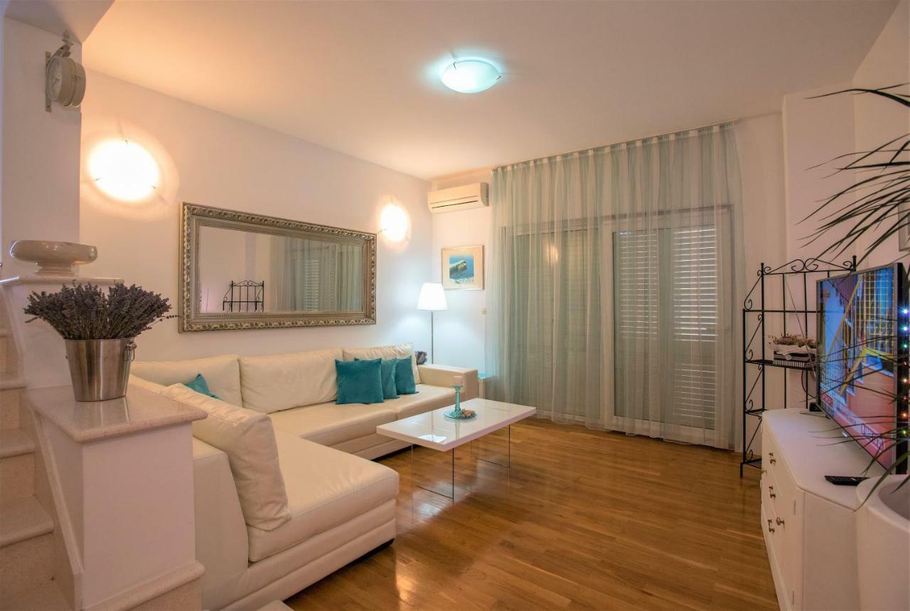 Andor - Lux, Two Beautiful Terraces With Sea & Sunset View Lejlighed Makarska Eksteriør billede