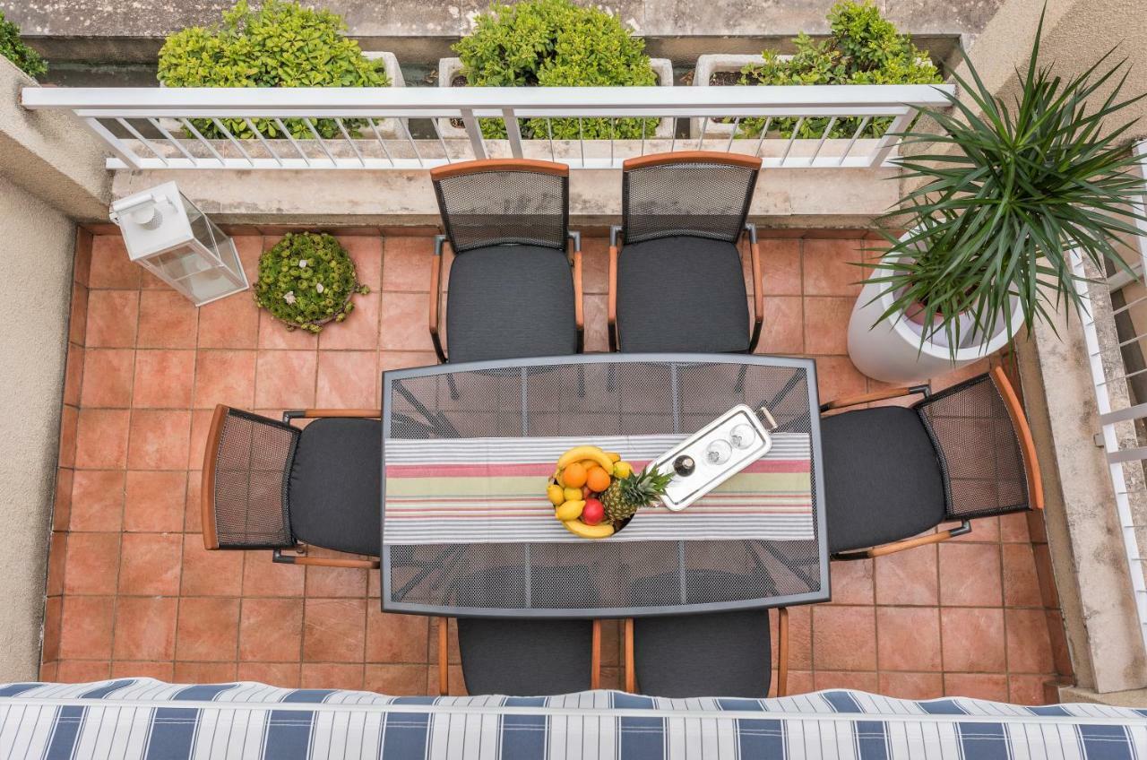 Andor - Lux, Two Beautiful Terraces With Sea & Sunset View Lejlighed Makarska Eksteriør billede